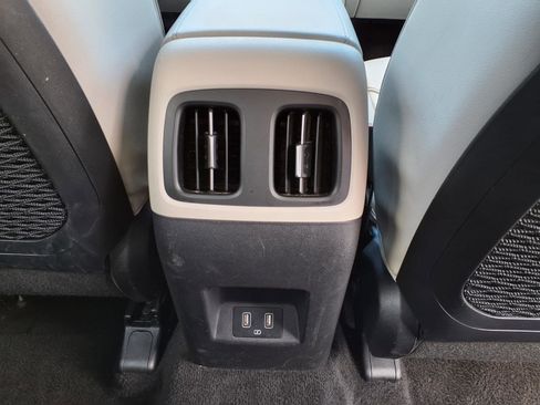 Used 2024 Hyundai Tucson Limited image 14