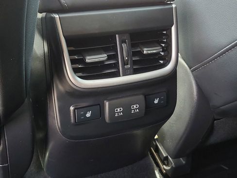Used 2022 Subaru Outback Limited AWD/4WD image 22