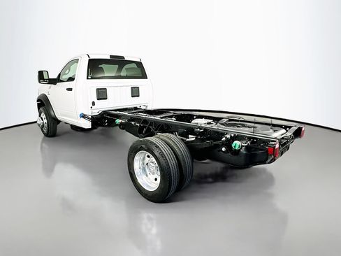 New 2026 RAM 4500 Tradesman RWD image 19