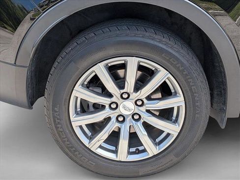 Used 2020 Cadillac XT4 Premium Luxury image 7