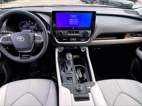 New 2026 Toyota Grand Highlander AWD image 5