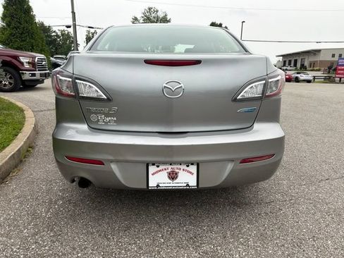 Used 2013 MAZDA MAZDA3 i Touring FWD image 5