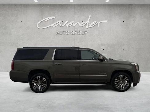 Used 2018 GMC Yukon XL Denali w/ Denali Ultimate Package image 17