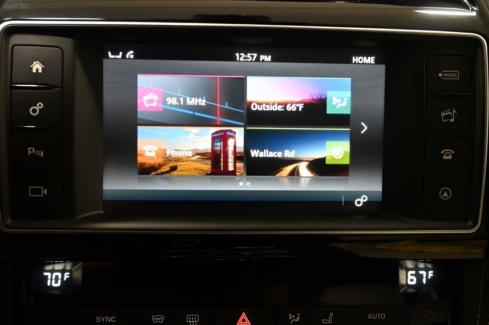 Used 2018 Jaguar F-PACE R-Sport AWD/4WD image 25