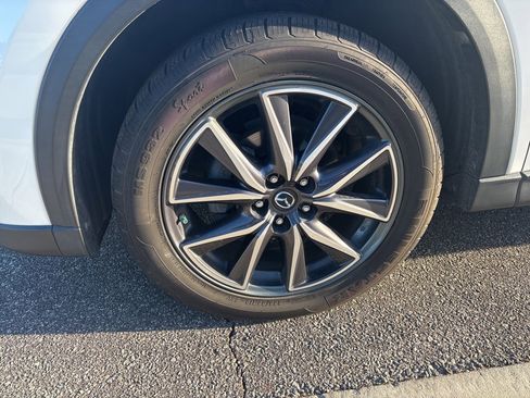 Used 2018 MAZDA CX-5 Touring image 14