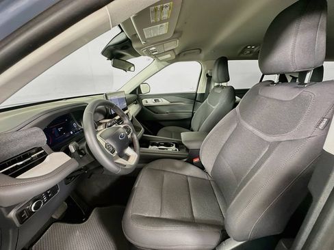 Used 2026 Ford Explorer Active RWD image 22