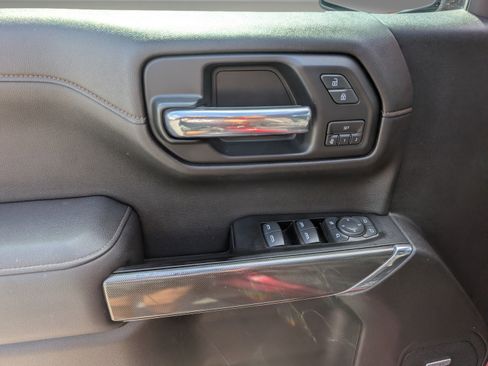 Used 2019 GMC Sierra 1500 AT4 w/ AT4 Premium Package AWD/4WD image 9