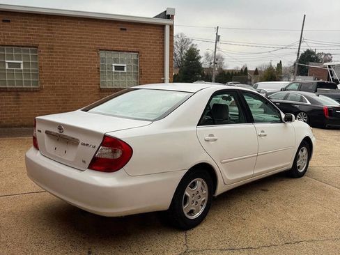 Used 2003 Toyota Camry LE FWD image 6