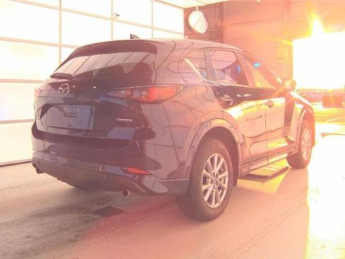 Used 2025 MAZDA CX-5 AWD 2.5 S w/ Preferred Package image 4