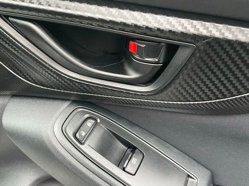 Used 2018 Subaru Impreza 2.0i image 12