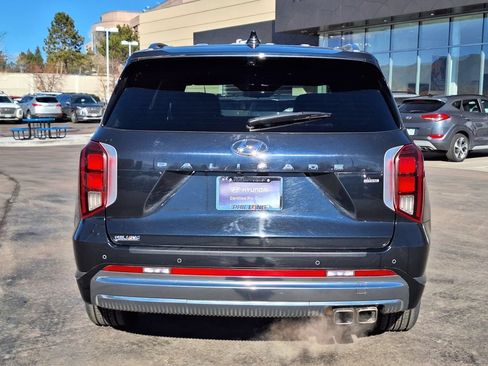 Used 2023 Hyundai Palisade Calligraphy AWD/4WD image 3