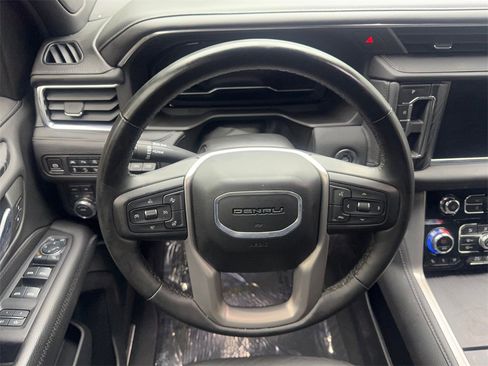 Used 2024 GMC Yukon Denali image 61