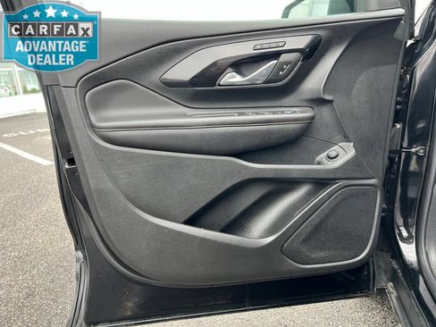 Used 2022 GMC Terrain AT4 AWD/4WD image 8