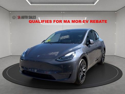 Used 2023 Tesla Model Y AWD image 1
