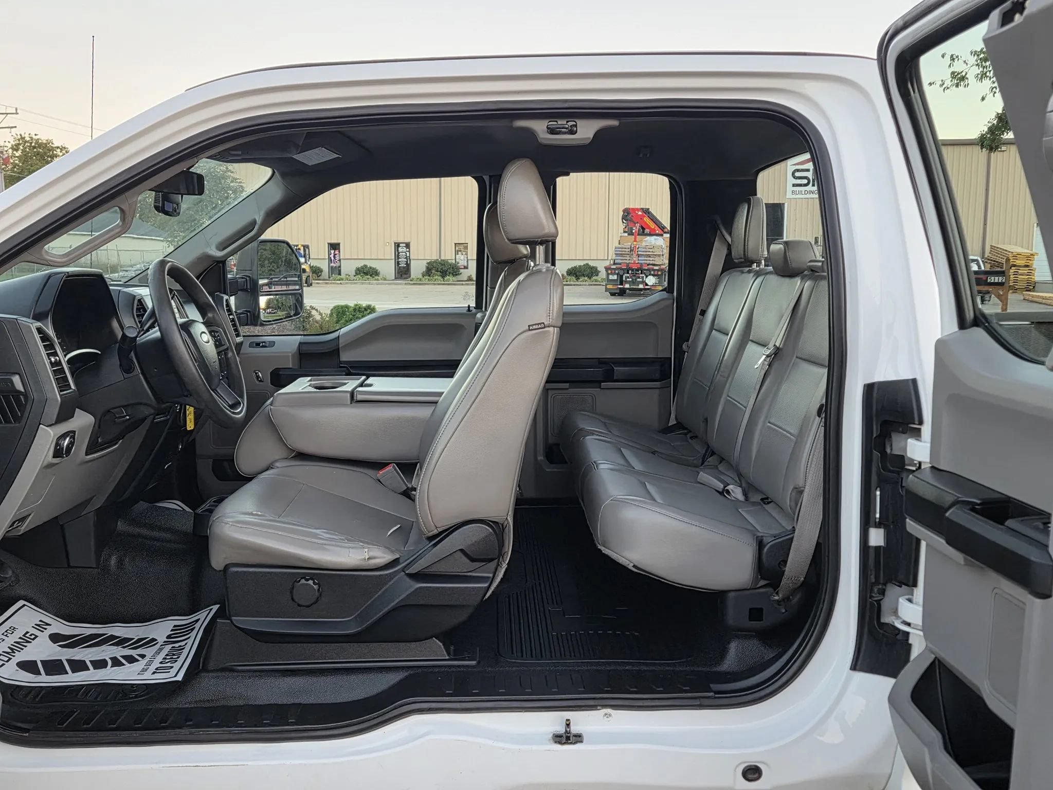 Used 2018 Ford F250 XL w/ Power Equipment Group RWD image 8