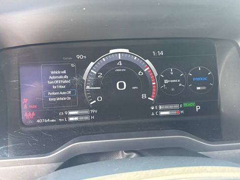 Used 2023 Toyota Tundra Platinum AWD/4WD image 21