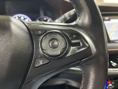 Used 2018 Buick Enclave Avenir w/ Avenir Technology Package image 31