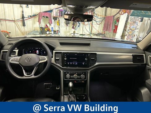 Used 2022 Volkswagen Atlas SEL R-Line AWD/4WD image 20
