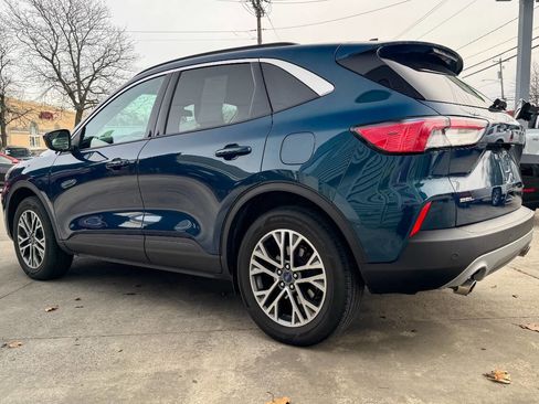 Used 2020 Ford Escape SEL image 5