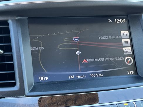 Used 2017 INFINITI QX60 Deluxe Technology AWD image 24