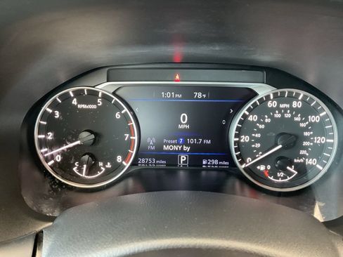 Used 2024 Nissan Altima 2.5 SV AWD/4WD image 13