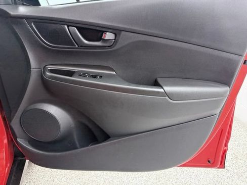 Used 2020 Hyundai Kona SEL FWD image 18