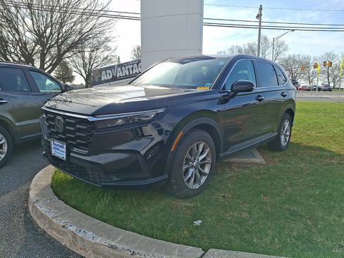 Used 2024 Honda CR-V EX image 3