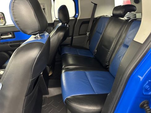 Used 2007 Toyota FJ Cruiser 4WD image 24