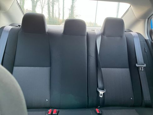 Used 2025 Nissan Sentra SV image 36