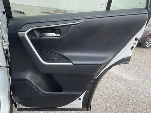 Used 2019 Toyota RAV4 XSE image 15