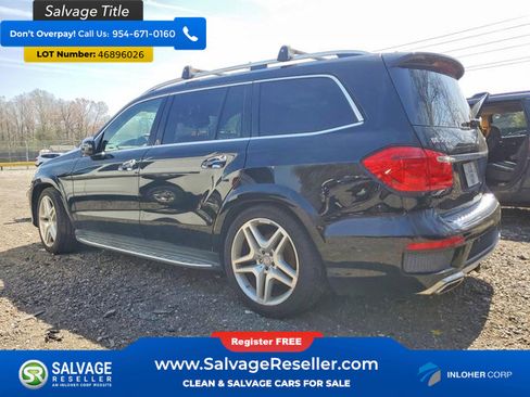Used 2015 Mercedes-Benz GL 550 4MATIC image 3