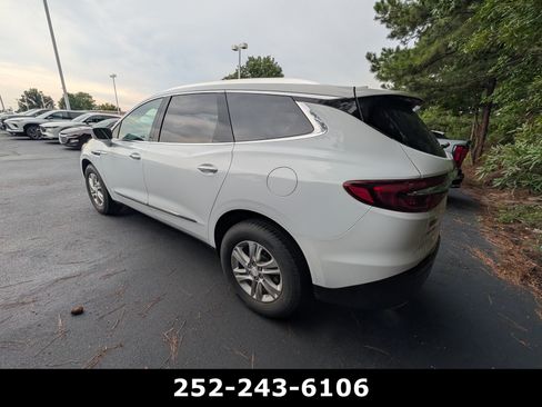 Used 2018 Buick Enclave Essence FWD image 6