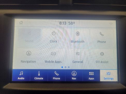 Used 2020 Ford Fusion Energi Titanium FWD image 25