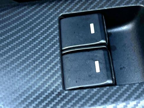 Used 2018 MAZDA MX-5 Miata Grand Touring image 34