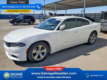 Used 2017 Dodge Charger SXT