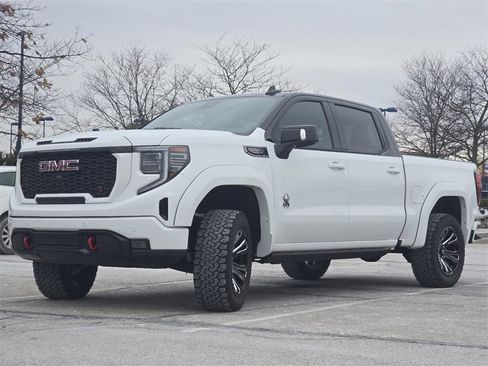 Used 2022 GMC Sierra 1500 AT4 w/ AT4 Premium Package image 15