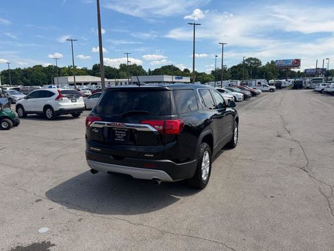 Used 2019 GMC Acadia SLE AWD/4WD image 3