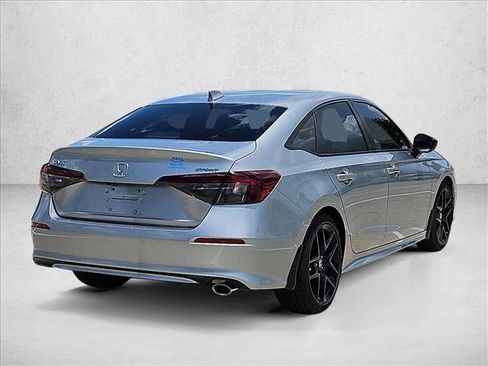 Used 2025 Honda Civic Sport image 5