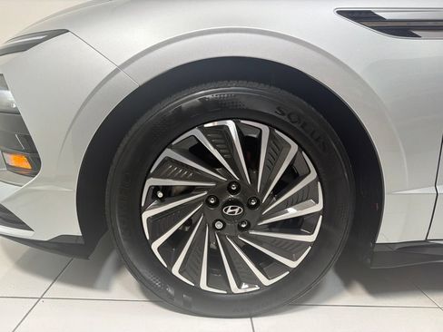 Certified 2025 Hyundai Sonata SEL FWD image 9