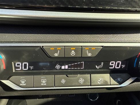 Used 2023 Nissan Altima 2.0 SR image 28