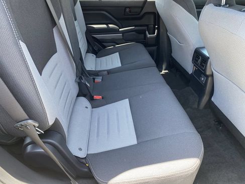 Certified 2025 Toyota 4Runner TRD Off-Road AWD/4WD image 19