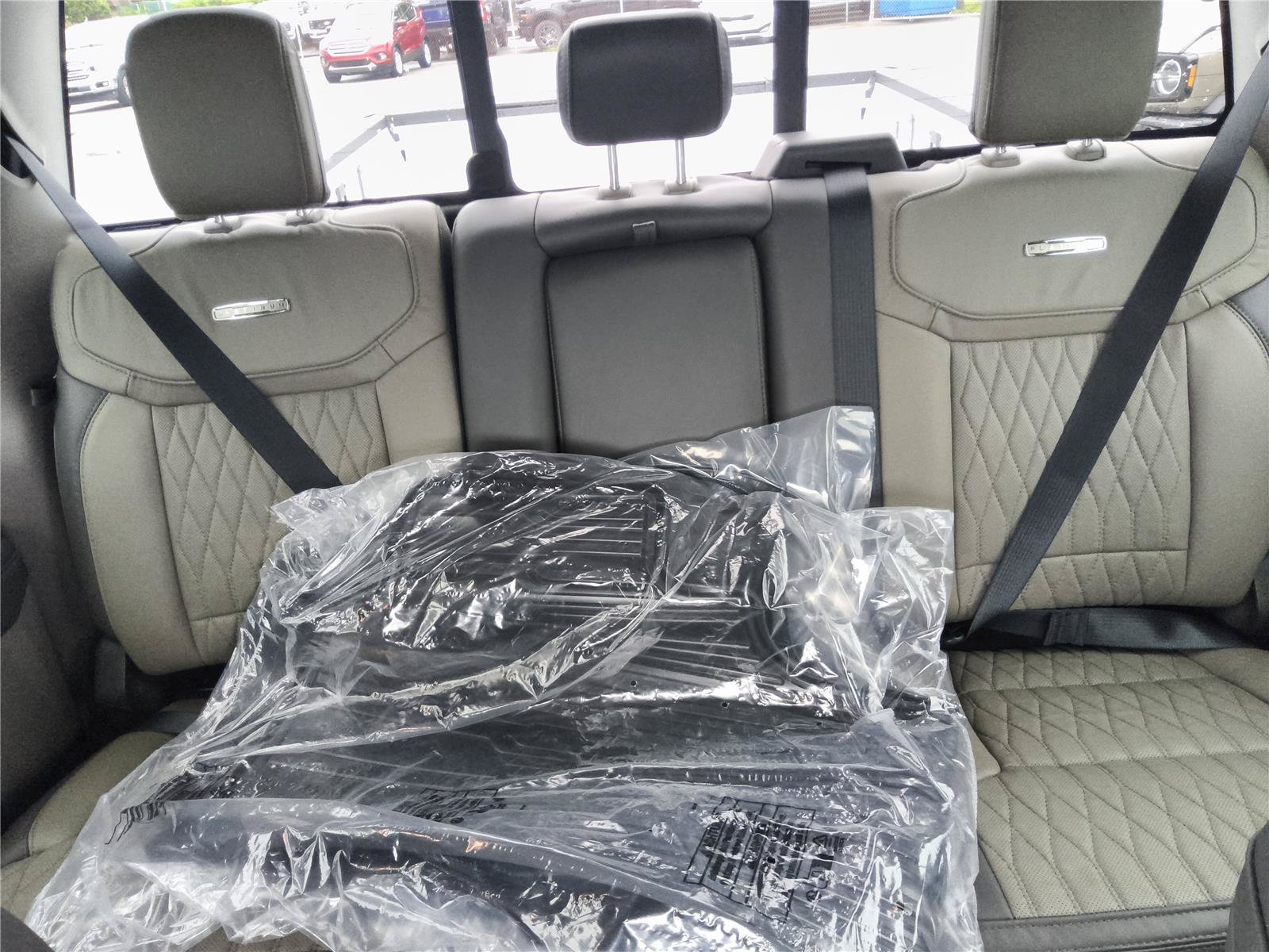 New 2027 Ford F250 Platinum w/ Platinum Plus Package AWD/4WD image 26