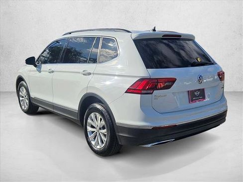 Used 2018 Volkswagen Tiguan SE AWD/4WD image 8