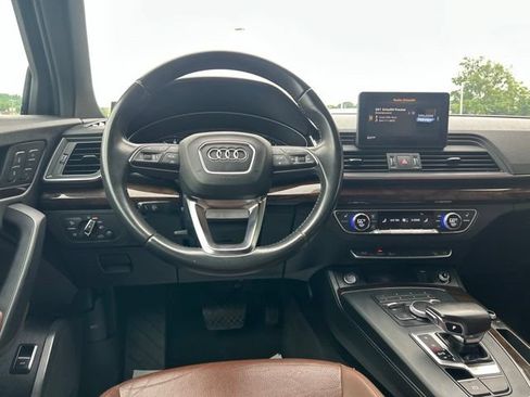 Used 2019 Audi Q5 2.0T Premium w/ Convenience Package AWD/4WD image 54
