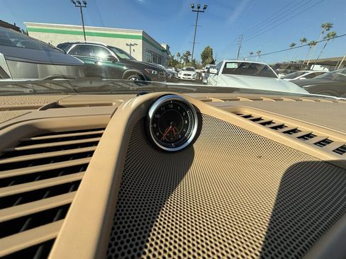 Used 2013 Porsche Panamera S RWD image 33