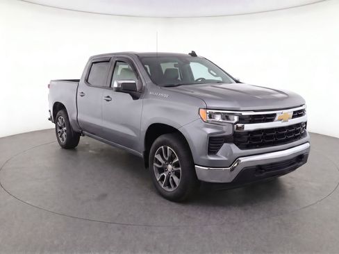 Used 2023 Chevrolet Silverado 1500 LT AWD/4WD image 2