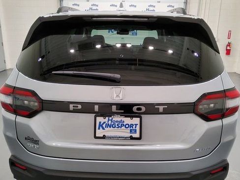 New 2026 Honda Pilot Elite image 11