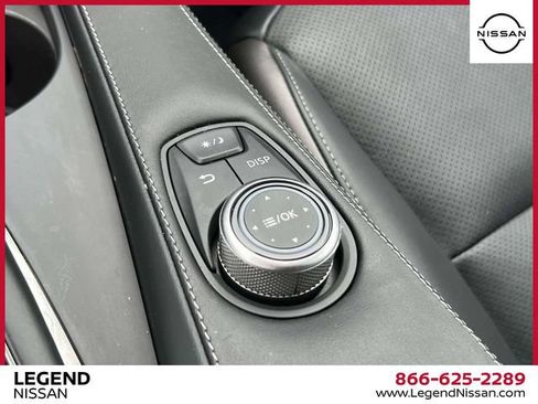 Used 2025 INFINITI QX50 Luxe AWD/4WD image 31