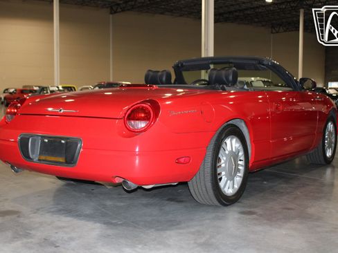 Used 2002 Ford Thunderbird RWD image 21