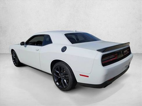 Used 2022 Dodge Challenger SXT w/ Plus Package RWD image 8